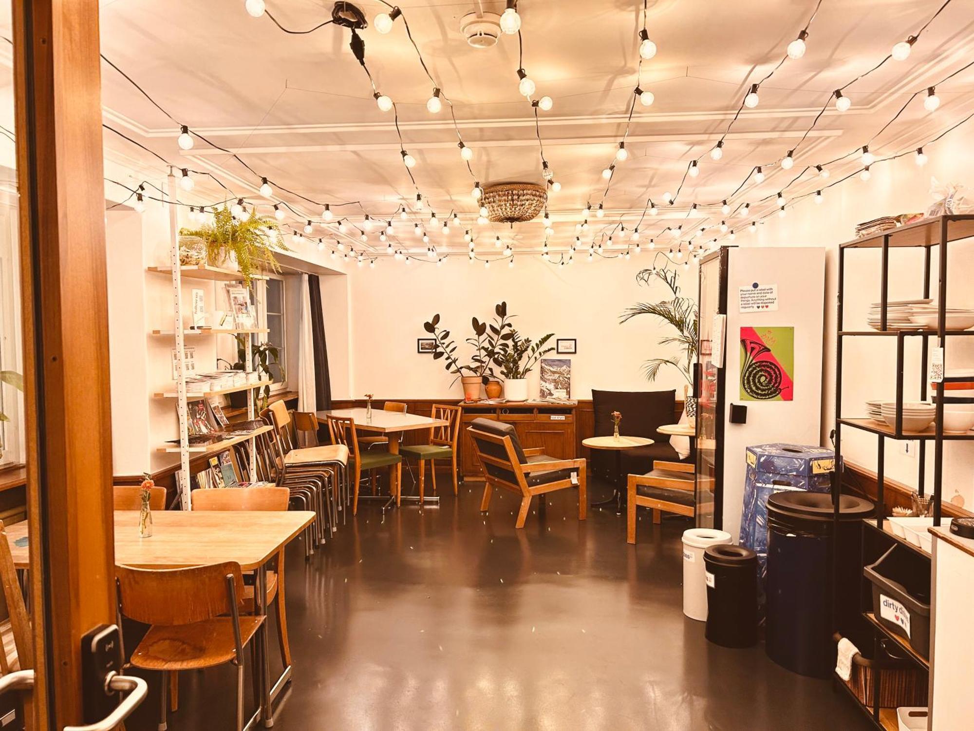 Pop Up Hotel Krone Zuerich Kültér fotó